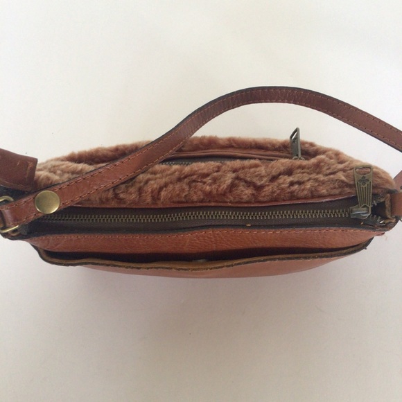 PATRICIA NASH LEATHER SHERPA PAULLO SMALL CROSSBODY BAG - Picture 7 of 16
